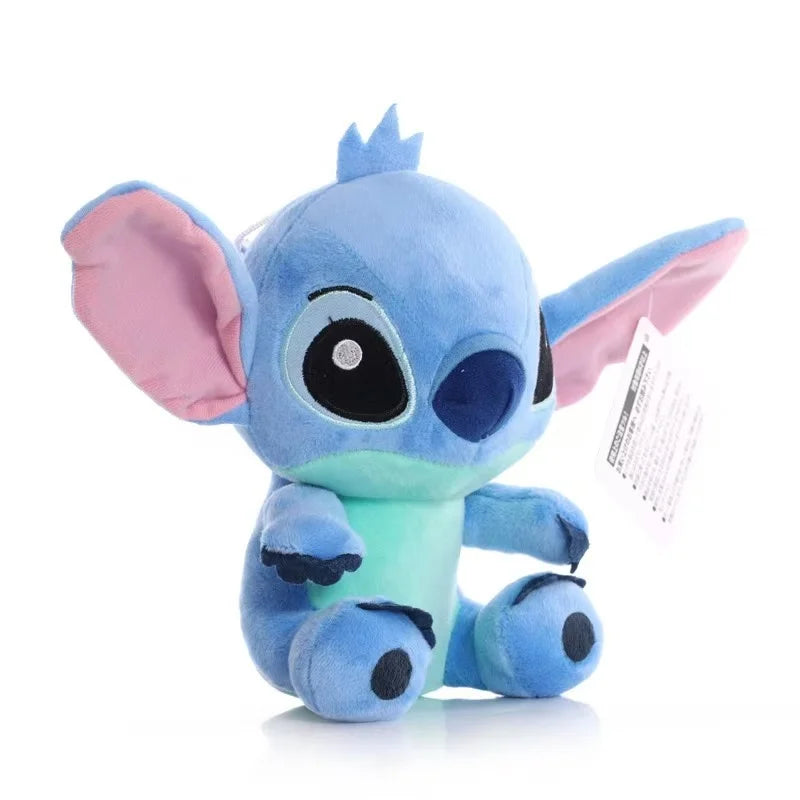 🩵 Stitch Baby Dreams – Um Abraço de Fofura em Forma de Pelúcia